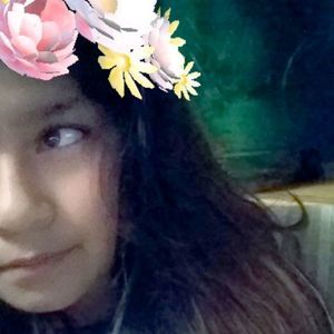 Meet your Posher, Yoselin